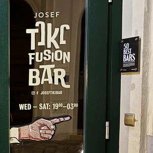 Josef Tiki Fusion Bar